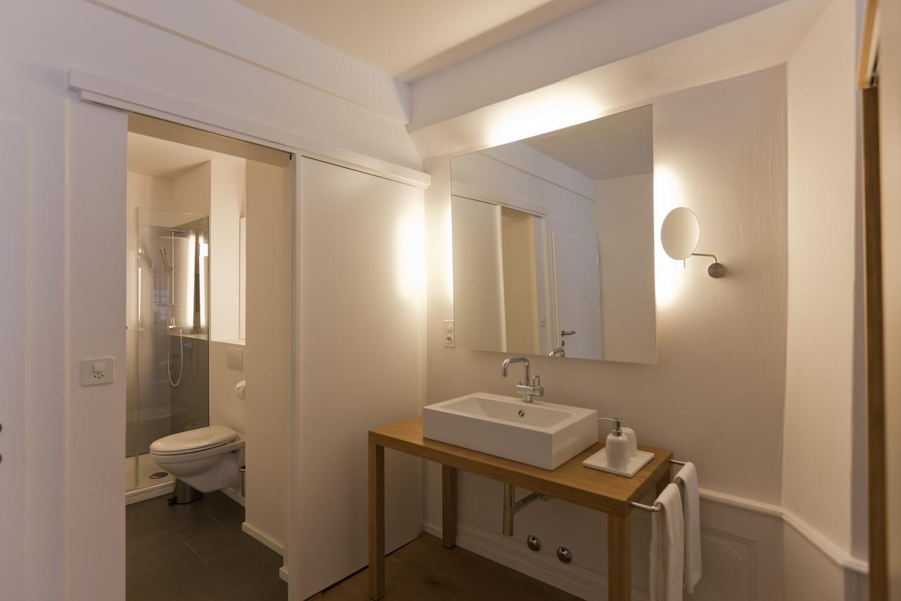 Baseltor Hotel & Restaurant ゾロトゥルン エクステリア 写真